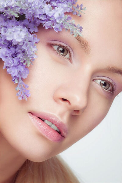 #彩妆# #眼妆# #唇妆# 灬铃兰灬采...