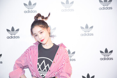 阚清子 亮相adidas Originals原创不息庆典. 