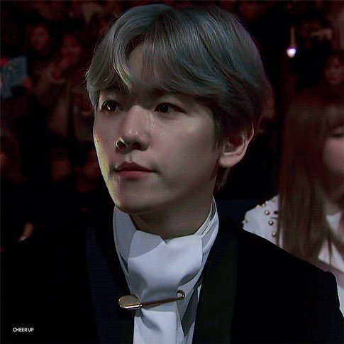 边伯贤# 【边伯贤】 @baekhyunee7 171129 2017 mama in japan 歌手