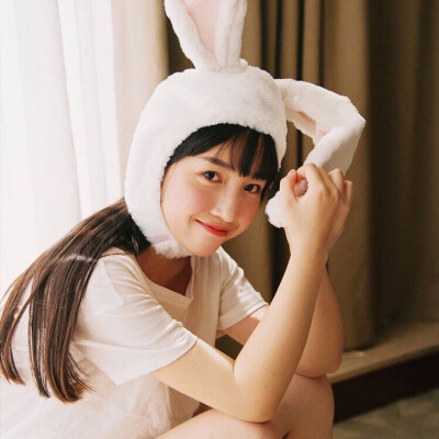 很多事情都很糟糕
但人间有人间的好
人间有你