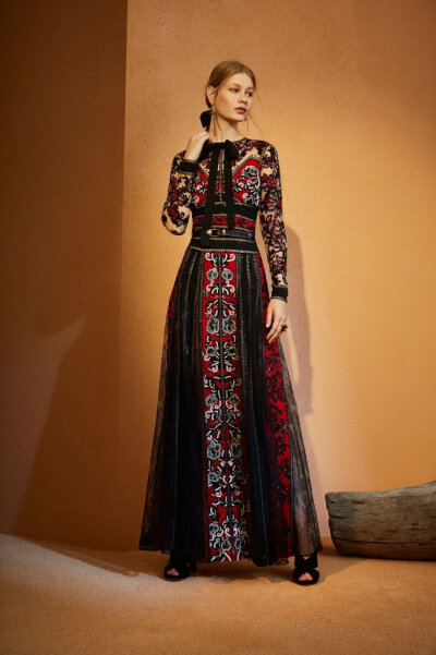 艾莉·萨博 Elie Saab 2018早秋系列Lookbook(Pre-Fall 2018)