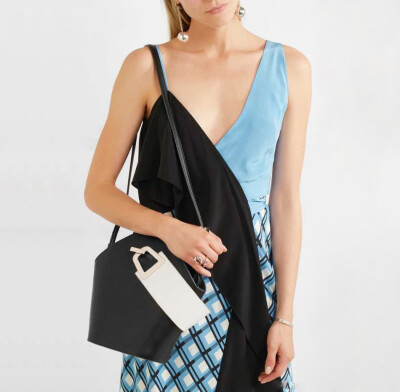 欧美时尚小众设计拼色牛皮水桶包撞色手提包个性几何单肩斜跨女包