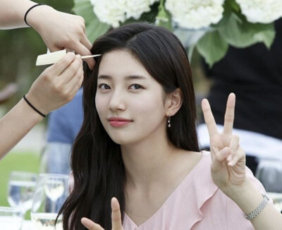 Suzy