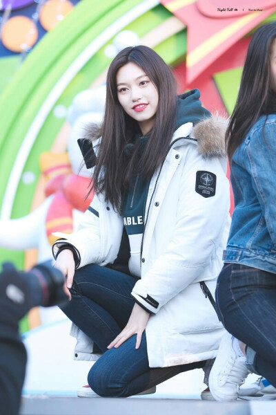 金度延 I.O.I Weki Meki