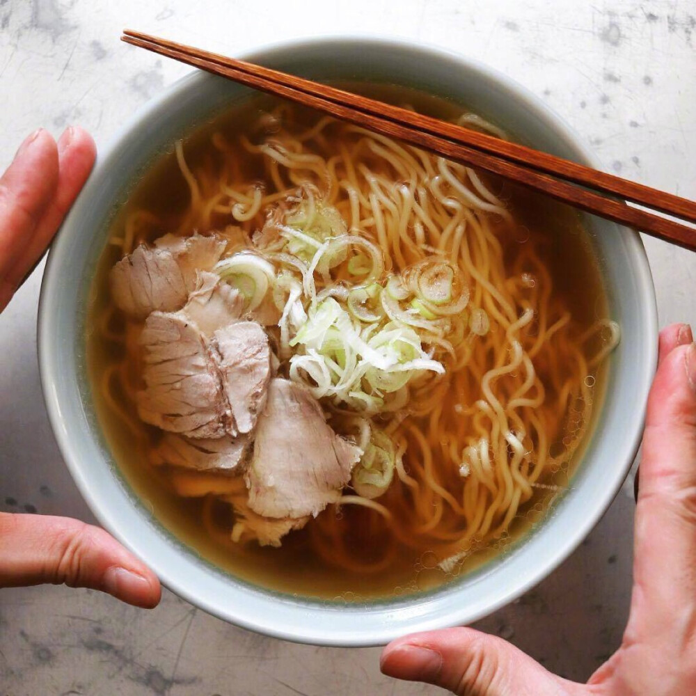 日式 の 麺 ​​​