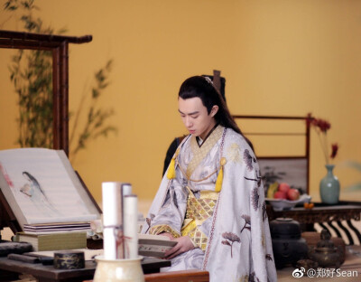 少年牧云笙
郑好
九州海上牧云记