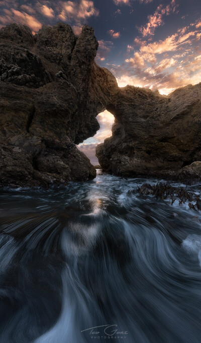 Locked | 相片擁有者 Ted Gore Photography