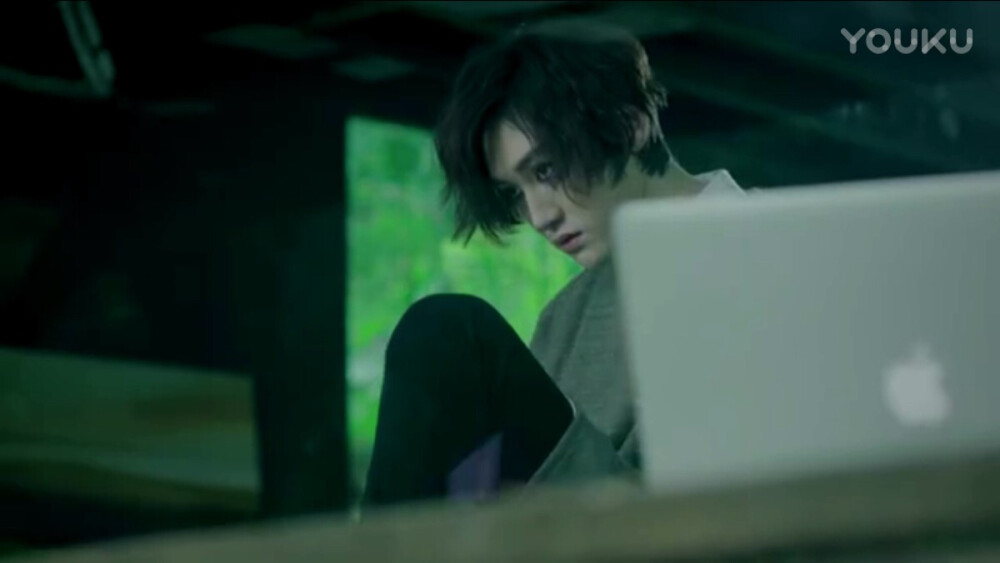 推理笔记-齐木，帅气的齐木学长小哥哥，齐木哥哥打完电话要拿枪杀人好霸气～