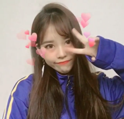 自截♡[女生头像]
图源微博@月月酱cc