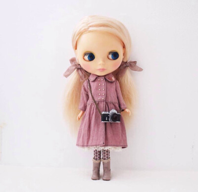 Blythe girl