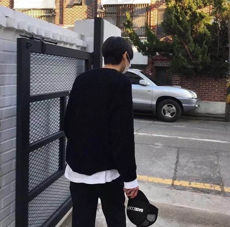 男生头像 酷酷帅帅的小哥哥背影