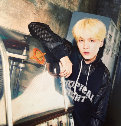 ◤防弹少年团 BTS 金南俊 RM 金硕珍 JIN 闵玧其 SUGA 郑号锡 J-HOPE 朴智旻 JIMIN 金泰亨 V 田柾国 JUNG KOOK cr.idol◢