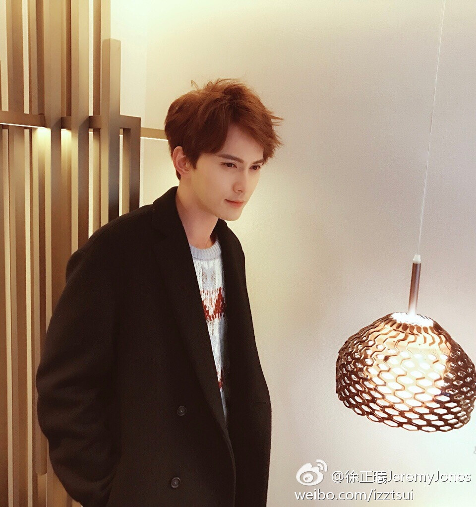 大帅比 徐正曦
