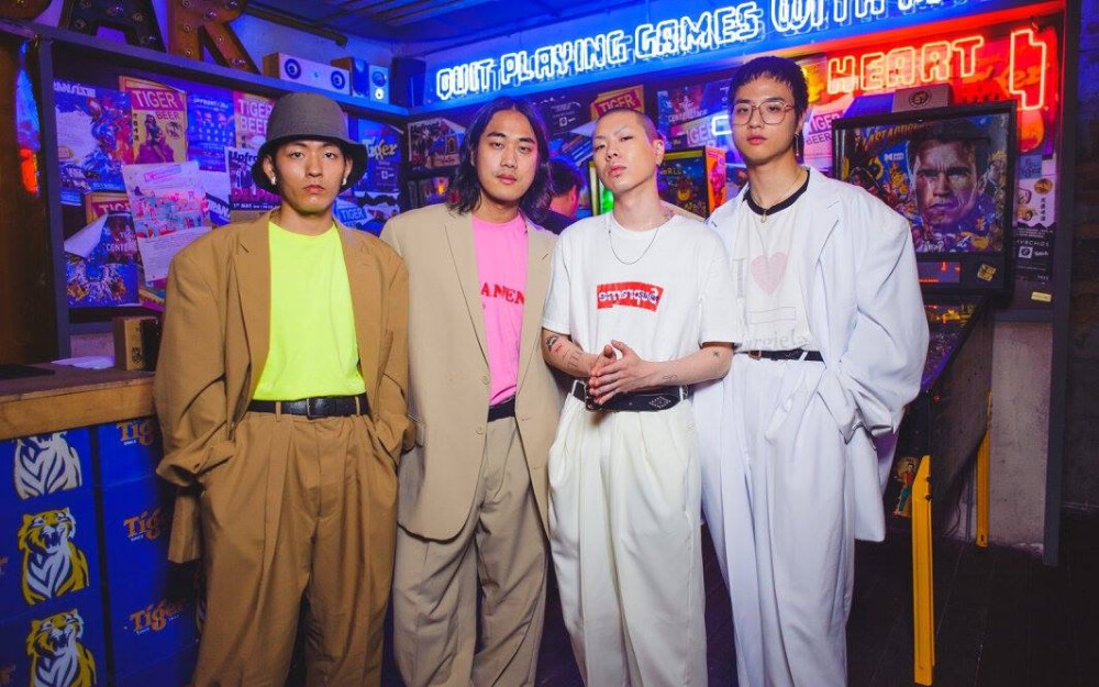 hyukoh
吴赫林贤帝任童健李仁雨