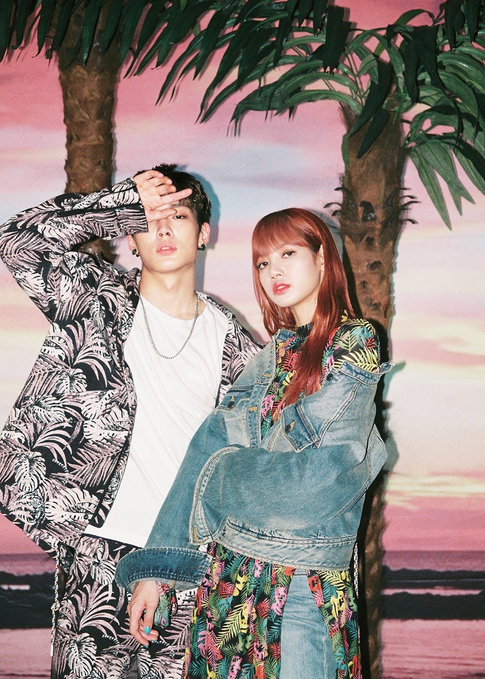 iKON. Bobby 김지원. Lisa #NONA9ON