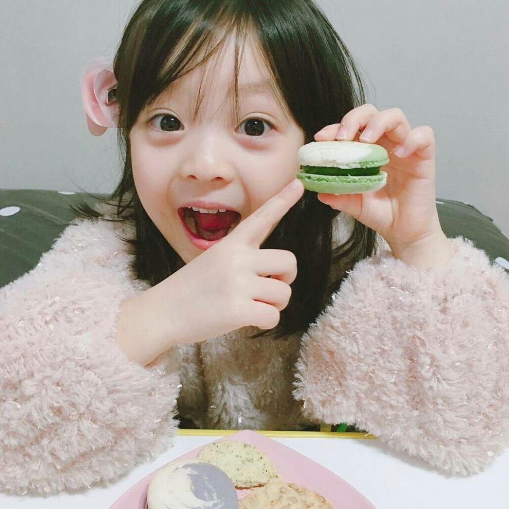 有在恩的冬至更甜79 金在恩 萌娃 萝莉 可爱