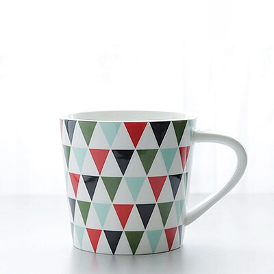 新年礼物马克杯北欧简约风格大容量陶瓷杯厚实早餐杯三角形牛奶杯