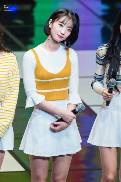 OH MY GIRL Binnie 裴有彬