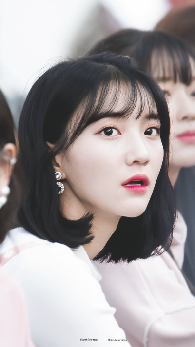 OH MY GIRL Binnie 裴有彬