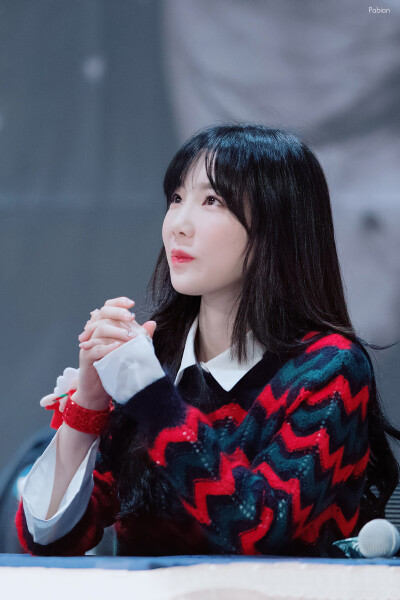 171217 冬专签售会 泰妍饭拍9P