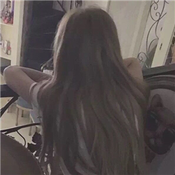 by:训乖 #情侣头像