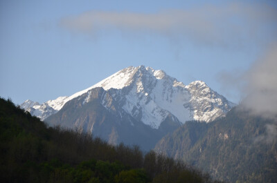 川西。草原。高原。雪山。湖泊