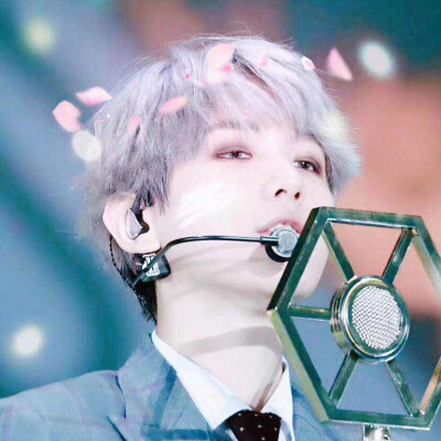 边伯贤 头像 为什么这么好看？？！