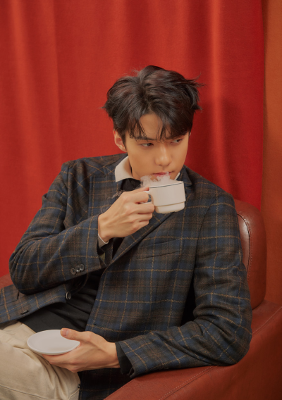 Digital Booklet UNIVERSE