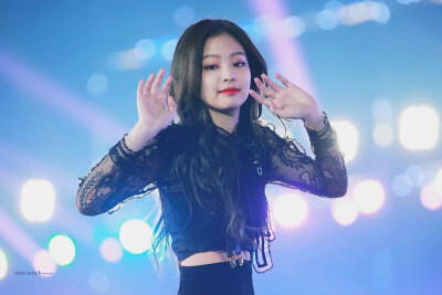 blankpink♡
Jennie