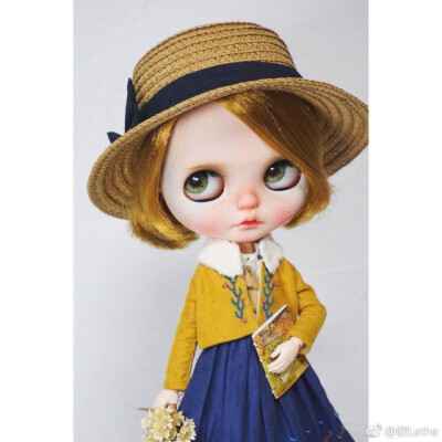 Blythe doll