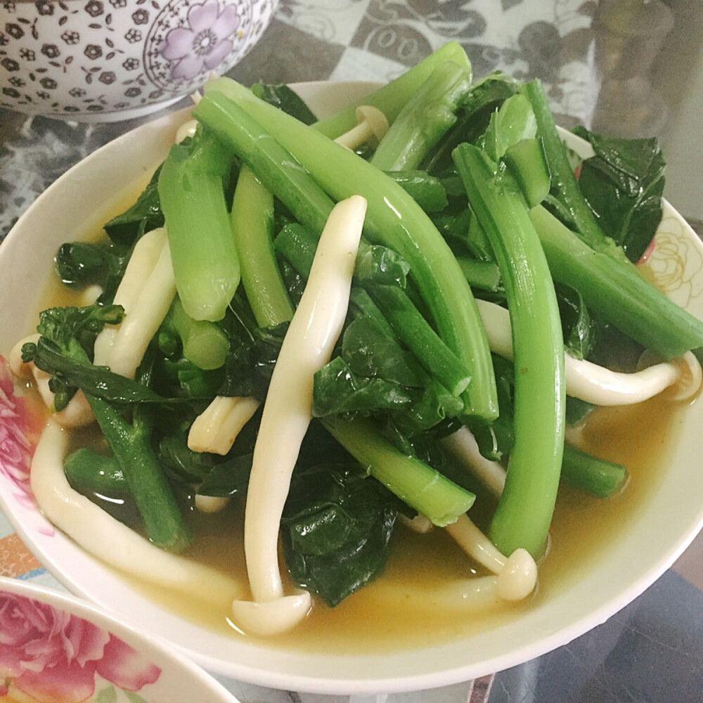 清炒油菜菌菇