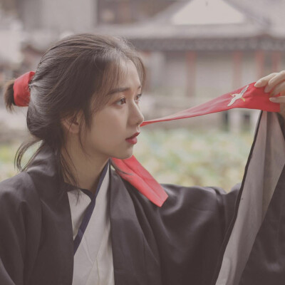 轻洌啊＜女＞