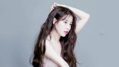 It is from请叫我猫王大人。IU