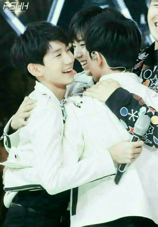 tfboys 王俊凯 王源 易烊千玺