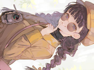 人的一生会出现两个人
一个惊艳了时光
一个温柔了岁月