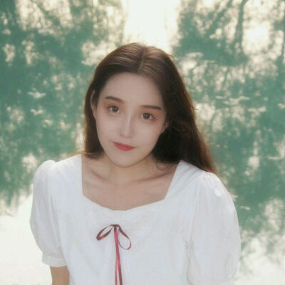 劣质爱情._by女神。