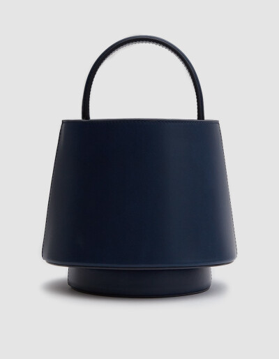 Lantern Bag in Navy