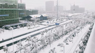 听说这边这么大的雪还是十年前 现在是2018.1.04