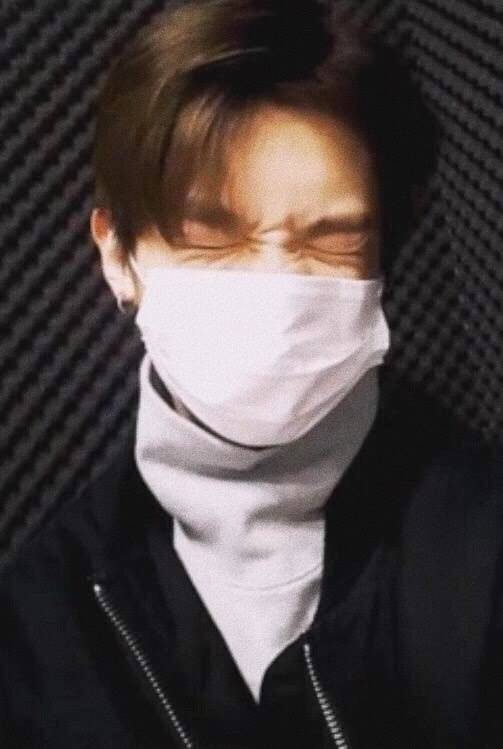 justin黄明昊