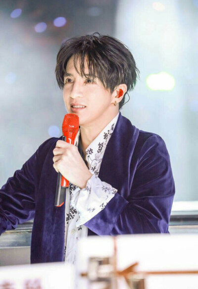 全世界最好的薛之谦