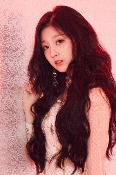 Lovelyz 郑艺仁