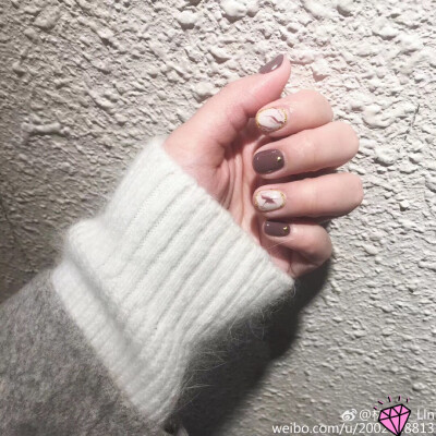 Carrie.邱~美甲