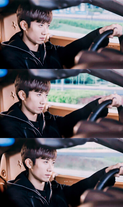 最爱的崔皓月。