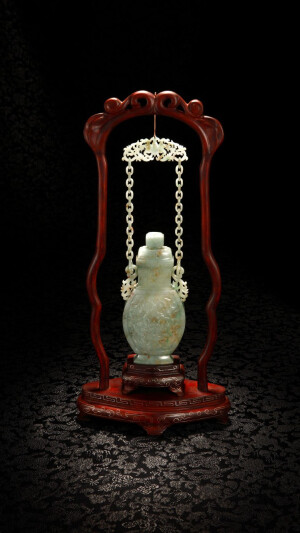 玉雕是中国独有的技艺，具有悠久的发展历史，在世界上享有很高的声誉。©壹刻传媒