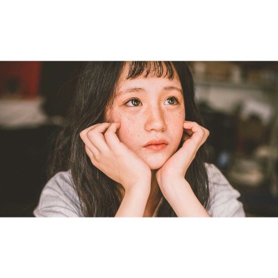 西瓜瓤的心给你
小蛋糕的心给你
巧克力的心给你
草莓味的心给你
当然啦 还有我
小可爱的心也给你