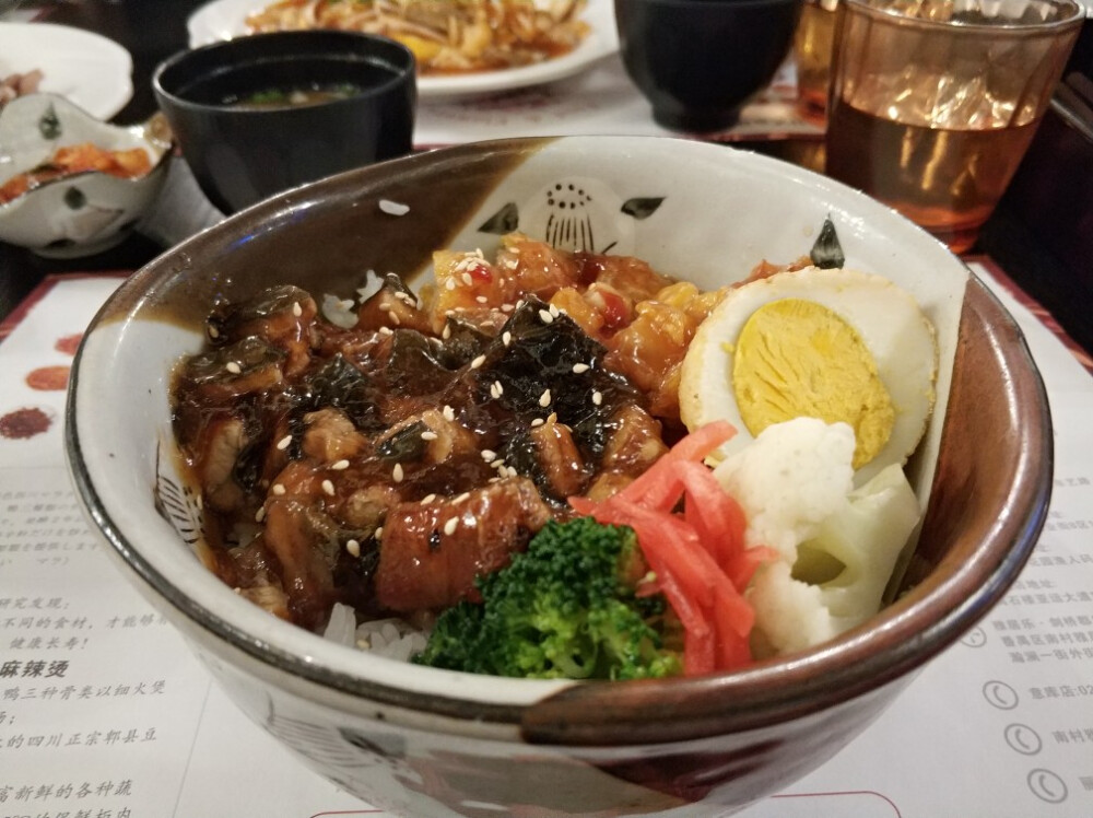 香巴拉中日韩三国料理 鳗鱼鸡扒饭