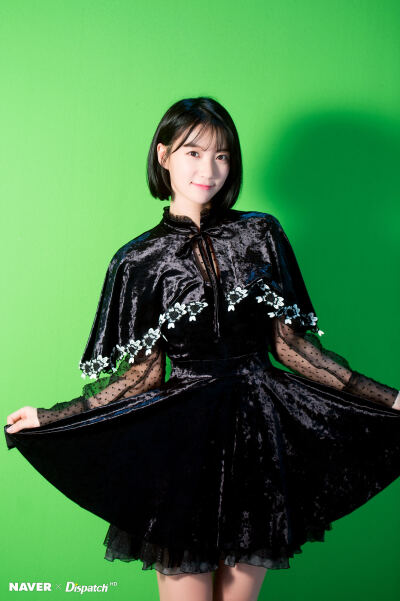 Oh My Girl 裴有彬