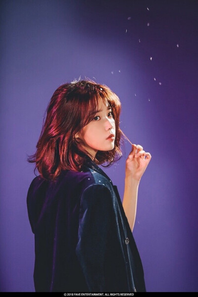 IU (饭制 侵删❥)