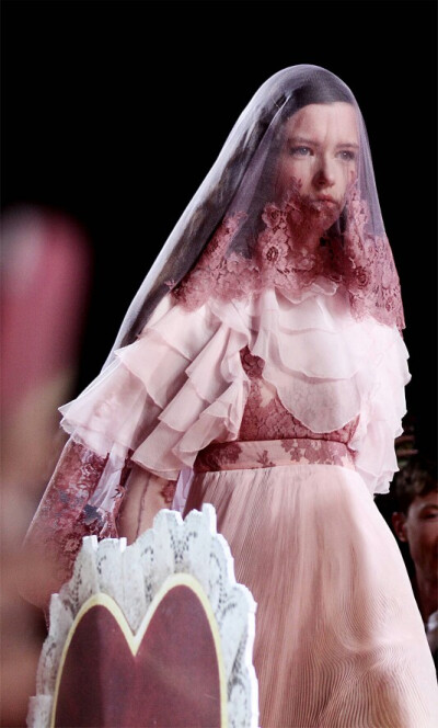 Meadham Kirchoff Fall 2014 details ​​​