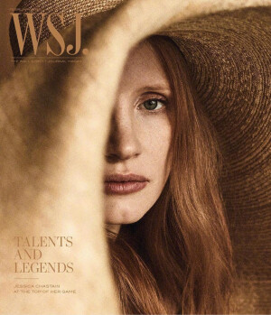 WSJ Magazine February 2018:  #Jessica Chastain# by Annemarieke van Drimmelen. “劳模姐”《WSJ》二月刊，质感之作，色调很美。